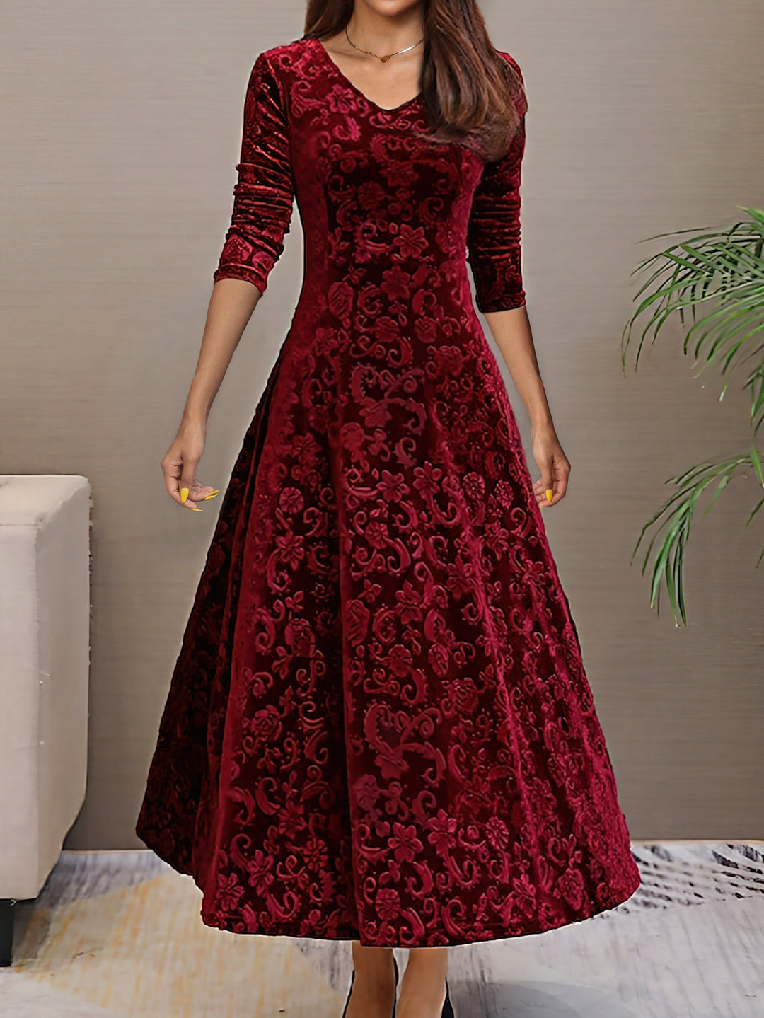 Justyna | Elegancka sukienka z aksamitnego materiału