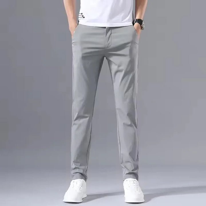 Męskie lekkie spodnie slim fit – oddychające, elastyczne i wygodne na co dzień