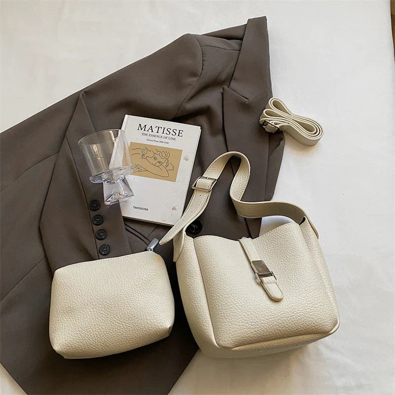 Iris™ – Elegancka torba bucket o skórzanym wykończeniu
