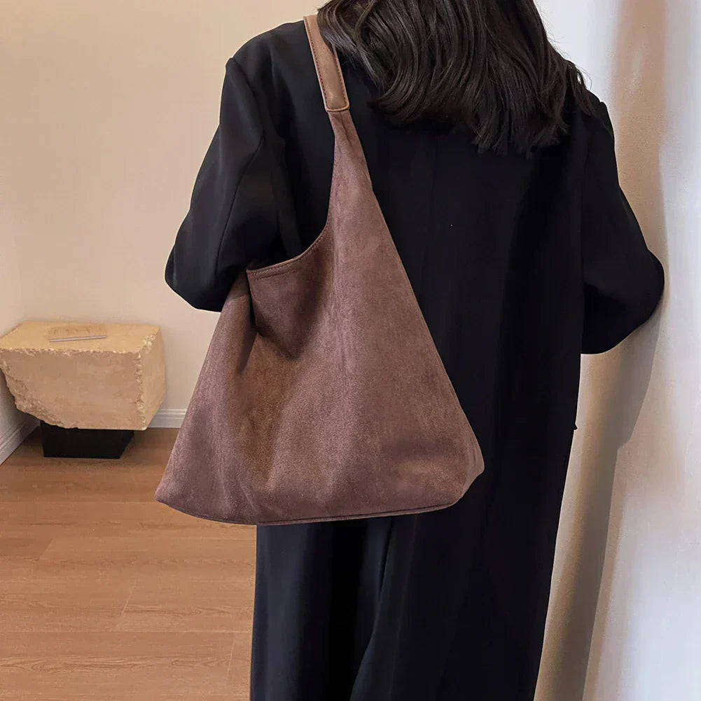 Freja™ – Elegancka, miękka torebka na ramię w zamszowym stylu