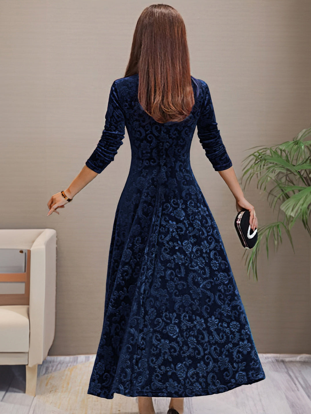 Justyna | Elegancka sukienka z aksamitnego materiału